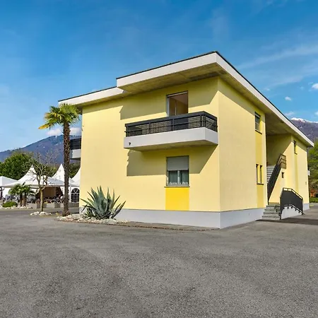 Camping Campofelice Village