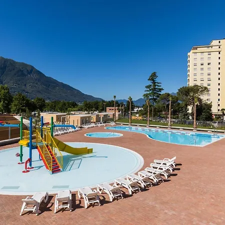 Camping Campofelice Village 5*